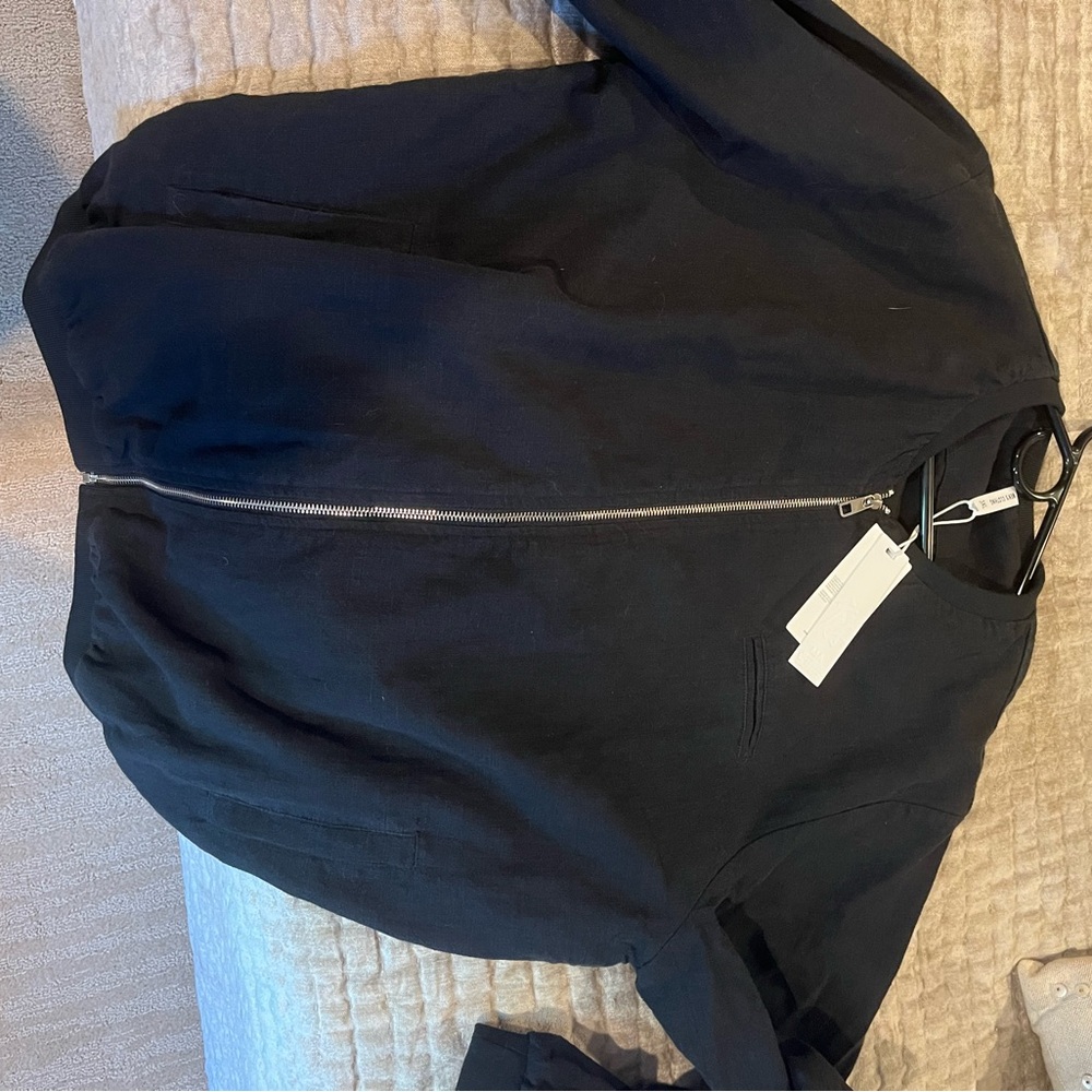 Source Unknown Black Bomber Jacket
